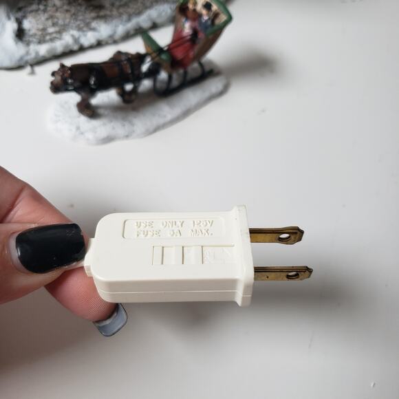 Thomas Kinkade Hawthorne Village Santas Workshop Toys & Horse Sleigh Christmas - Picture 13 of 16